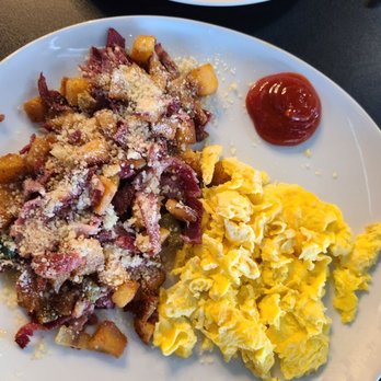 Bread & Butter - Corned beef - Breakfast & Brunch Near Me - Crowley, Texas Bread & Butter - Corned beef - Breakfast & Brunch Near Me - Crowley, Texas