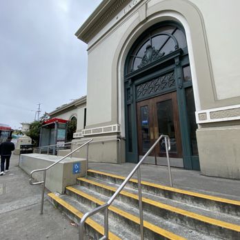 Forest Hill Station - Train Stations Near Me