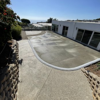 Patino Concrete - Sand finish and exposed aggregate concrete finish at Malibu - Masonry/Concrete Near Me Patino Concrete - Sand finish and exposed aggregate concrete finish at Malibu - Masonry/Concrete Near Me