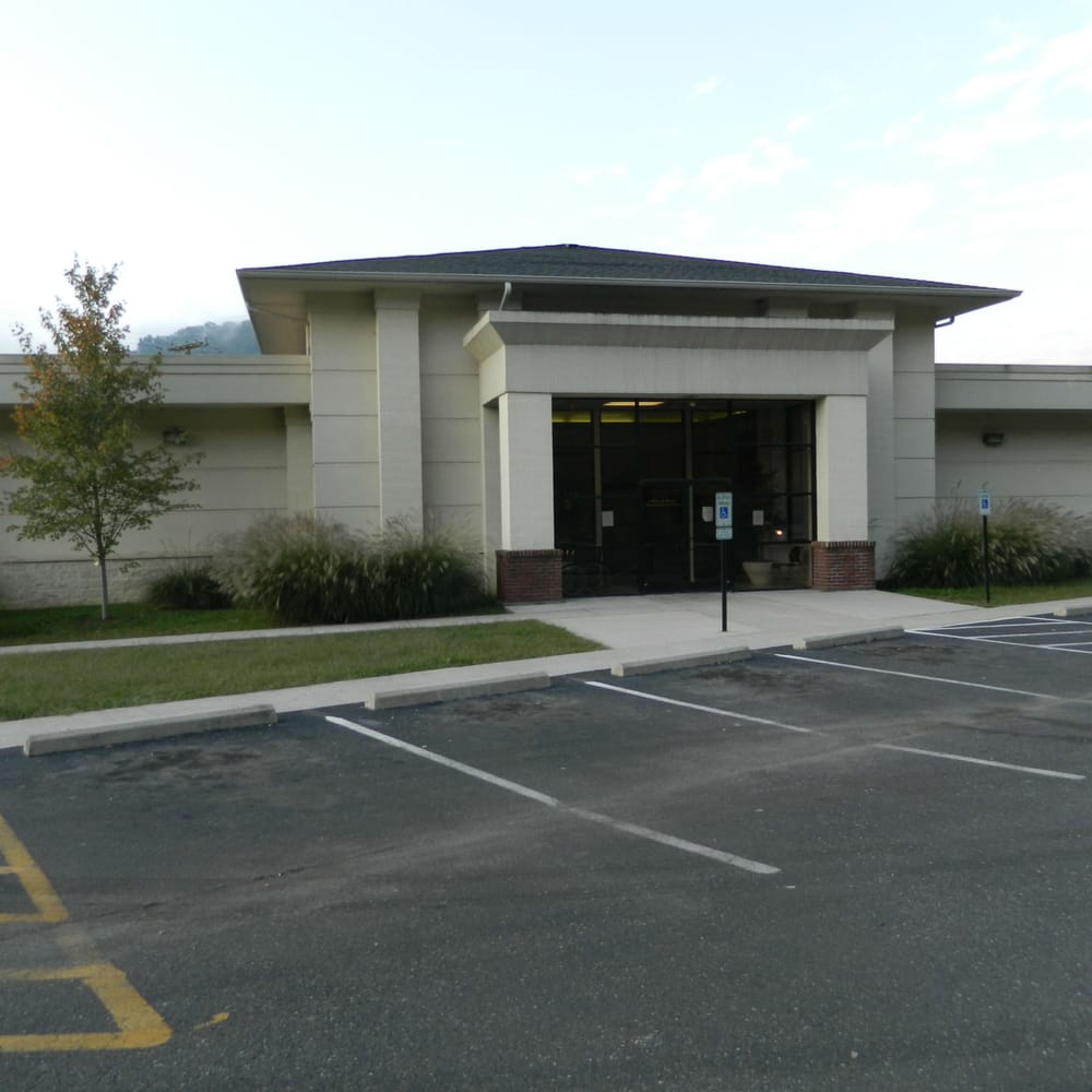 KENTUCKY PAIN PHYSICIANS OF PIKEVILLE Updated April 2024 7160 N