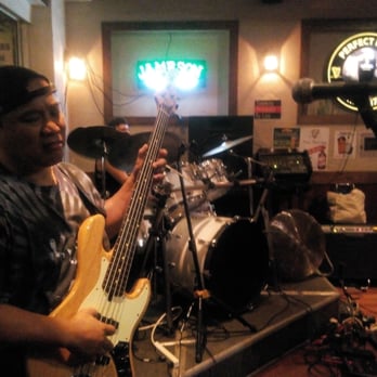 Kelley O'Neil's - Music Venues Near Me - Honolulu, Hawaii Kelley O'Neil's - Music Venues Near Me - Honolulu, Hawaii