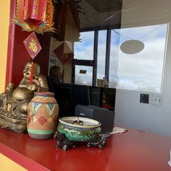Wing Ho Chop Suey - Decor