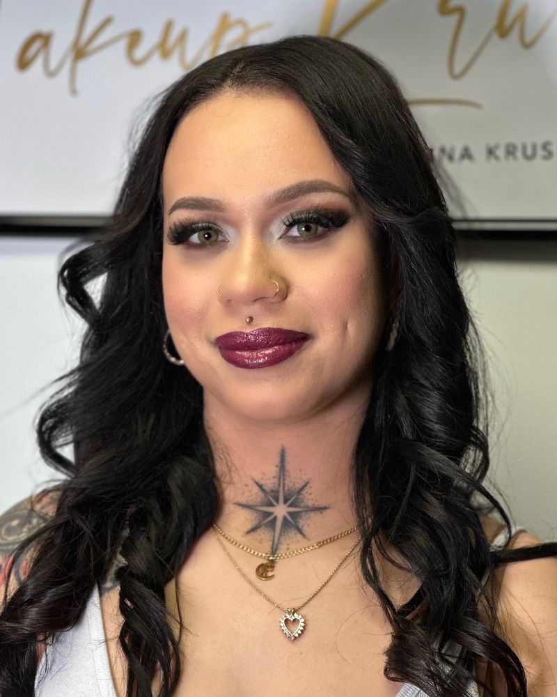 Your Makeup Krush by Leeanna Krushinski Logo