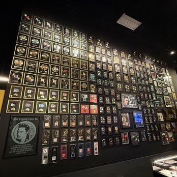 Graceland - Elvis' Music Awards - Museums Near Me - Memphis, Tennessee Graceland - Elvis' Music Awards - Museums Near Me - Memphis, Tennessee