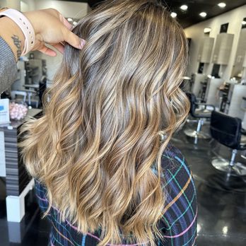 Beez Beauty Bar - Balayage - Hair Salons Near Me - Diamond Bar, California