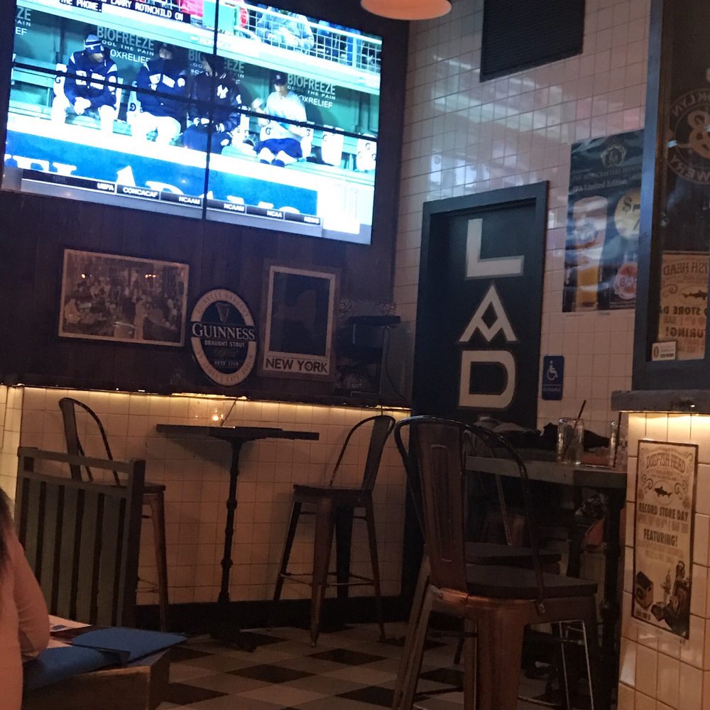 Bar180 - Chilled and spacious area great to hang out as well as watch sports! - New American Near Me - New York, New York Bar180 - Chilled and spacious area great to hang out as well as watch sports! - New American Near Me - New York, New York