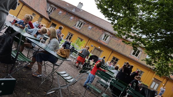 The Botanical Garden by null