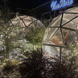 Igloos - book a reservation - As of 2024, $100 deposit and $150 minimum spend required - SO MUCH FUN!!!