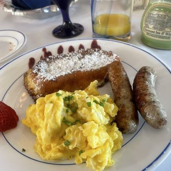 Claremont Inn - Raspberry & Cream Cheese Stuffed French Toast with Scrambled Eggs & Chicken-Apple Sausages - Hotels Near Me - Stratton, Colorado Claremont Inn - Raspberry & Cream Cheese Stuffed French Toast with Scrambled Eggs & Chicken-Apple Sausages - Hotels Near Me - Stratton, Colorado