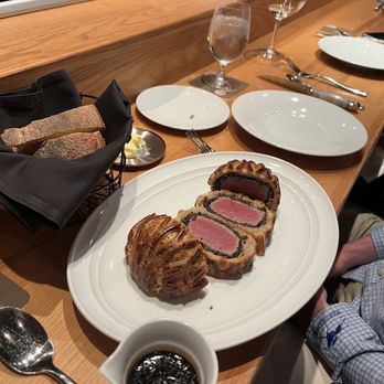 Boca - Beef Wellington - Italian Near Me - Cincinnati, Ohio Boca - Beef Wellington - Italian Near Me - Cincinnati, Ohio