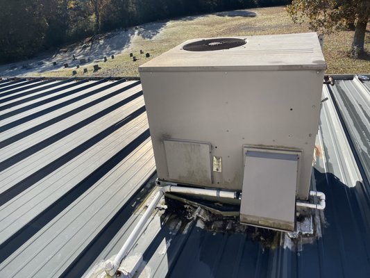 Silicone Roof Coating on Metal Roof - We can save you a lot of money with this system
Call us now Silicone Roof Coating on Metal Roof - We can save you a lot of money with this system
Call us now