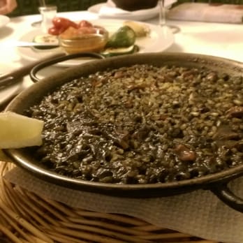 Can Lluis - Black ink rice.... Paella . - Mediterranean Near Me - Barcelona, B