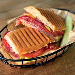 Hoplandia Taphouse - Uncle Sal Panini