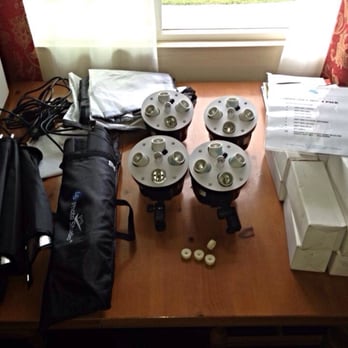 Pacific Coast Entertainment - This is a soft box kit pre set up. - Audio/Visual Equipment Rental Near Me - Huntington Beach, California Pacific Coast Entertainment - This is a soft box kit pre set up. - Audio/Visual Equipment Rental Near Me - Huntington Beach, California