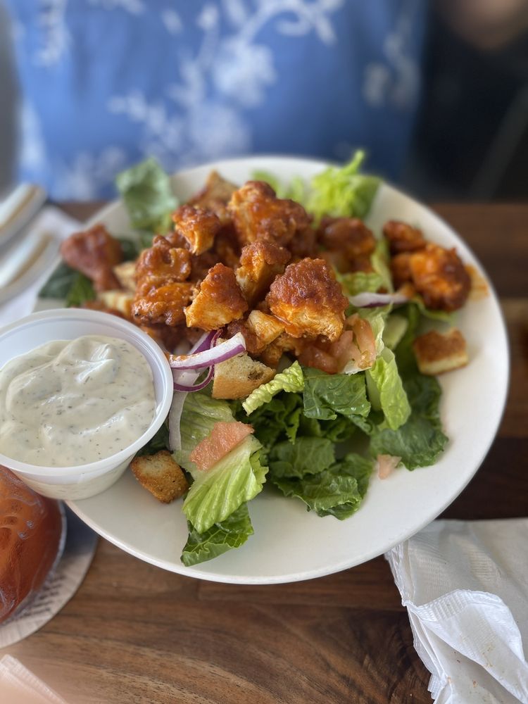 Diamonds Bar & Grill