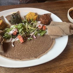 Bole Ethiopian Cuisine - Half Meat Half Veggie