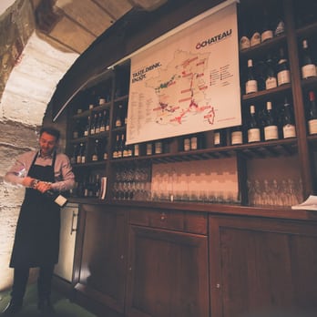 Ô Chateau - Introduction to French Wine Class with our sommelier - Wine Bars Near Me - Paris, 75 Ô Chateau - Introduction to French Wine Class with our sommelier - Wine Bars Near Me - Paris, 75
