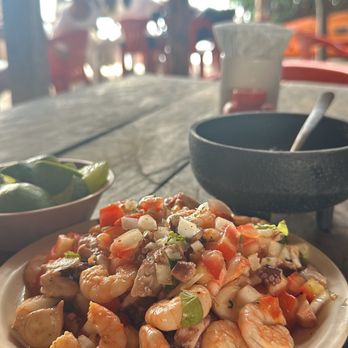 El Galeón del Caribe - Ceviche mixto - Mexican Near Me - Cancún, ROO