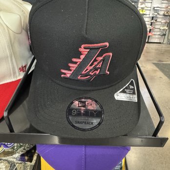 Foot Locker - New Era Lakers Snapback Curved Brim Cap. - Shoe Stores Near Me - Irvine, California Foot Locker - New Era Lakers Snapback Curved Brim Cap. - Shoe Stores Near Me - Irvine, California