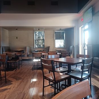 Bulldog Burger - Burgers Near Me - Ridgeland, Mississippi