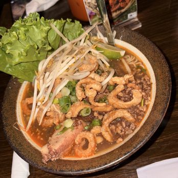 Lan Larb Chiang Mai - Kanom Jean Nham Ngiaw - Thai Near Me - New York, New York