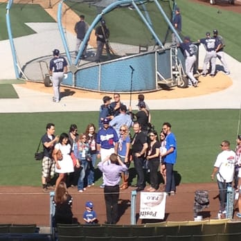 Dodger Stadium - He's back! - Stadiums & Arenas Near Me - Los Angeles, California