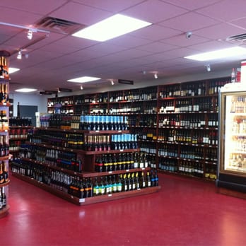 Warehouse Liquors - Wine section - Beer, Wine & Spirits Near Me - Brooklyn, New York Warehouse Liquors - Wine section - Beer, Wine & Spirits Near Me - Brooklyn, New York