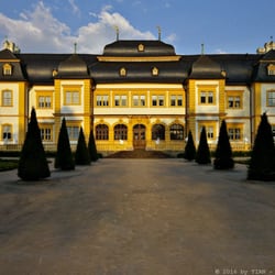 Hofgarten Veitshöchheim - Jagdschloss Veitshöcheim (04/2016)
