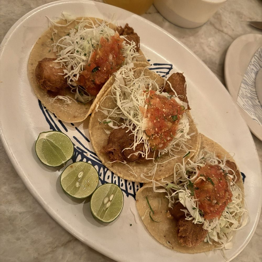 Este - Fish Tacos - Seafood Near Me - Austin, Texas Este - Fish Tacos - Seafood Near Me - Austin, Texas
