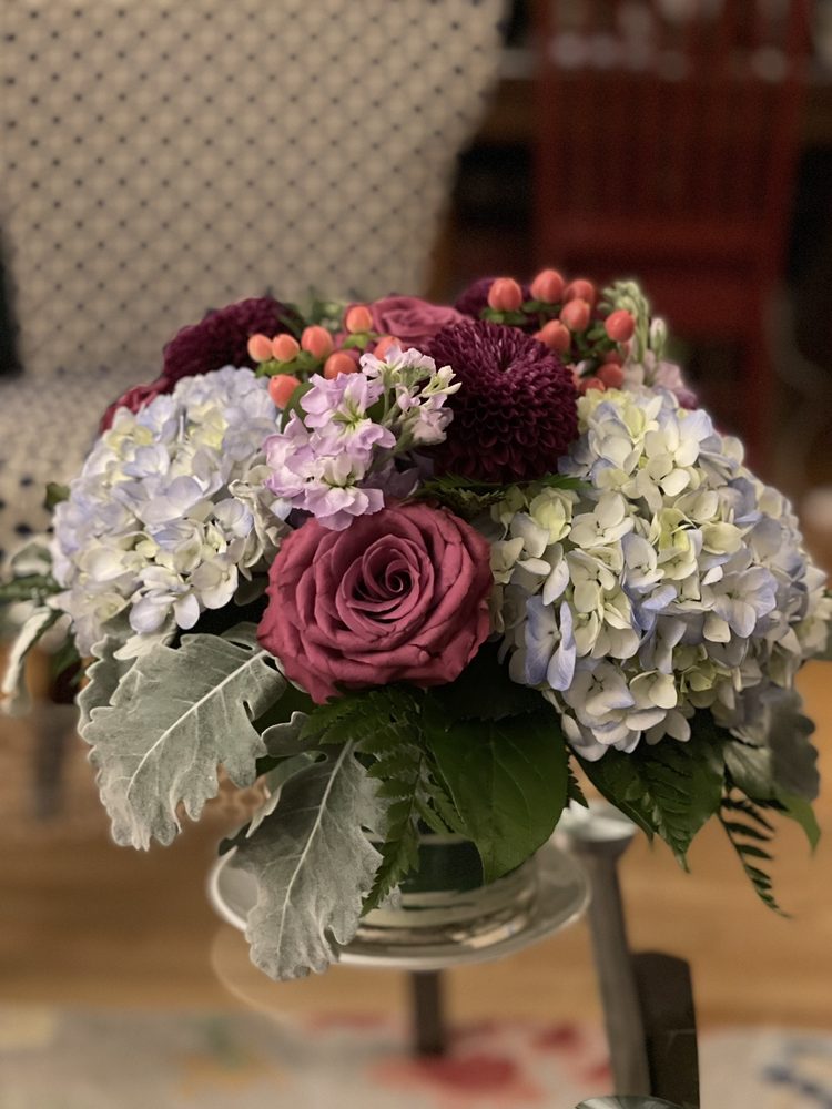 LILY’S FLOWERS & GIFTS 20 Photos & 18 Reviews 1049 Route 28, South Yarmouth, Massachusetts