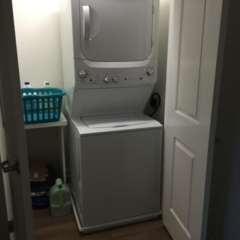 Encanto Apartments - Washer and dryer included! - Apartments Near Me - Corona, California Encanto Apartments - Washer and dryer included! - Apartments Near Me - Corona, California