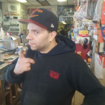 Crosstown Plumbing Supply - Kitchen & Bath Near Me - East Orange, New Jersey