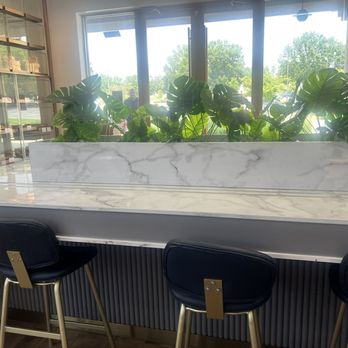 Brecotea - Seating - Bubble Tea Near Me - Glen Allen, Virginia Brecotea - Seating - Bubble Tea Near Me - Glen Allen, Virginia