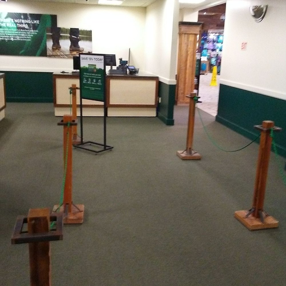 LL Bean - No line behind me.. I only had a couple in front of me - went very quickly Sunday am - Outdoor Gear Near Me - Freeport, Maine LL Bean - No line behind me.. I only had a couple in front of me - went very quickly Sunday am - Outdoor Gear Near Me - Freeport, Maine