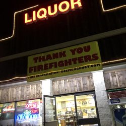 Winter Park Wine and Spirits - Outside