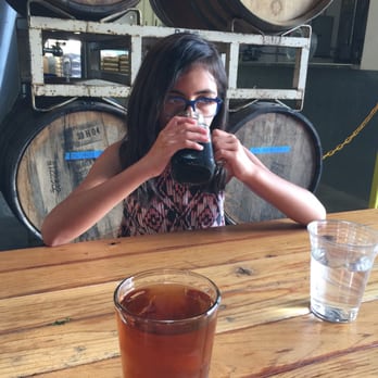 Last Name Brewing - Pomona queen for mom & dad, root beer for my baby. - Breweries Near Me - Upland, California