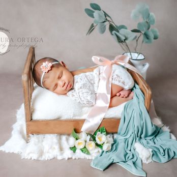 Shot by Laura Photography - Newborn babygirl. - Session Photography Near Me - Rialto, California Shot by Laura Photography - Newborn babygirl. - Session Photography Near Me - Rialto, California