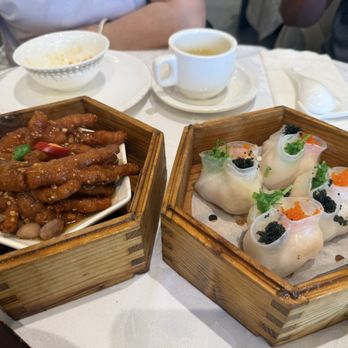 Seafood Princess - Chicken feet & lobster n Phoenix dumplings - Chinese Near Me - Scarborough, Ontario Seafood Princess - Chicken feet & lobster n Phoenix dumplings - Chinese Near Me - Scarborough, Ontario