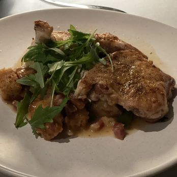 4 Saints - Mary's Organic Chicken - Bars Near Me - Palm Springs, California