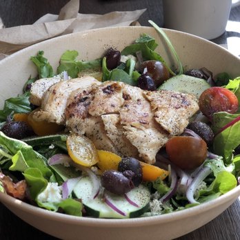 Tout Suite - Greek Salad with Chicken - Cafes Near Me - Houston, Texas Tout Suite - Greek Salad with Chicken - Cafes Near Me - Houston, Texas