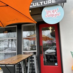 POP Culture Champagne Bar