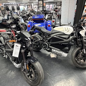 Ronnie's Harley-Davidson - Electric livewire bikes - Motorcycle Dealers Near Me - Pittsfield, Massachusetts Ronnie's Harley-Davidson - Electric livewire bikes - Motorcycle Dealers Near Me - Pittsfield, Massachusetts