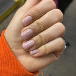 Utopia Nail & Spa New York - Windswept - Tammy Taylor Gel