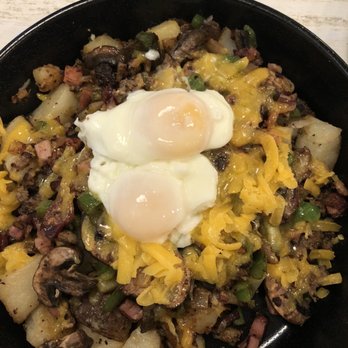 SYRUP - Algonquin - Carnivore skillet - Breakfast & Brunch Near Me - Algonquin, Illinois SYRUP - Algonquin - Carnivore skillet - Breakfast & Brunch Near Me - Algonquin, Illinois