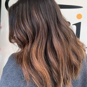 Trim a Salon - Hair Salons Near Me - Studio City, California Trim a Salon - Hair Salons Near Me - Studio City, California