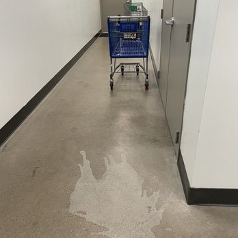 The Exchange Luxury Apartments - Spills at elevator hallway. random shopping carts management prefer residents to use than a rolling rack. - Apartments Near Me - Buffalo, New York The Exchange Luxury Apartments - Spills at elevator hallway. random shopping carts management prefer residents to use than a rolling rack. - Apartments Near Me - Buffalo, New York