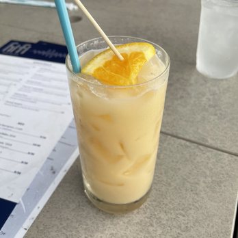Hi-Fi Rooftop Bar - The dizzy - Cocktail Bars Near Me - Dunedin, Florida