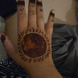 Rozina's Beauty Spa - AWFULhenna1