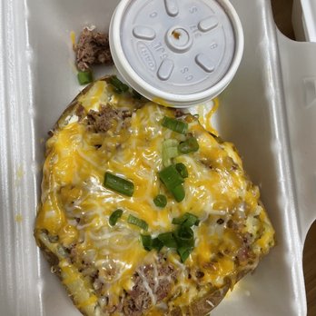 Andy's Hawg Wild BAR B-QUE - Fully Loaded Baked Potato, no bacon - Barbeque Near Me - Pasadena, Texas