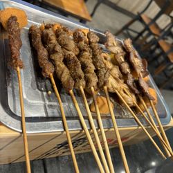 Lu Charcoal Grill